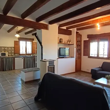 Casa Miret De *