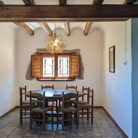 Casa Miret De *
